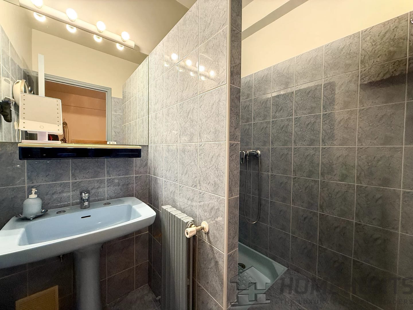 property_HH-15958586-25