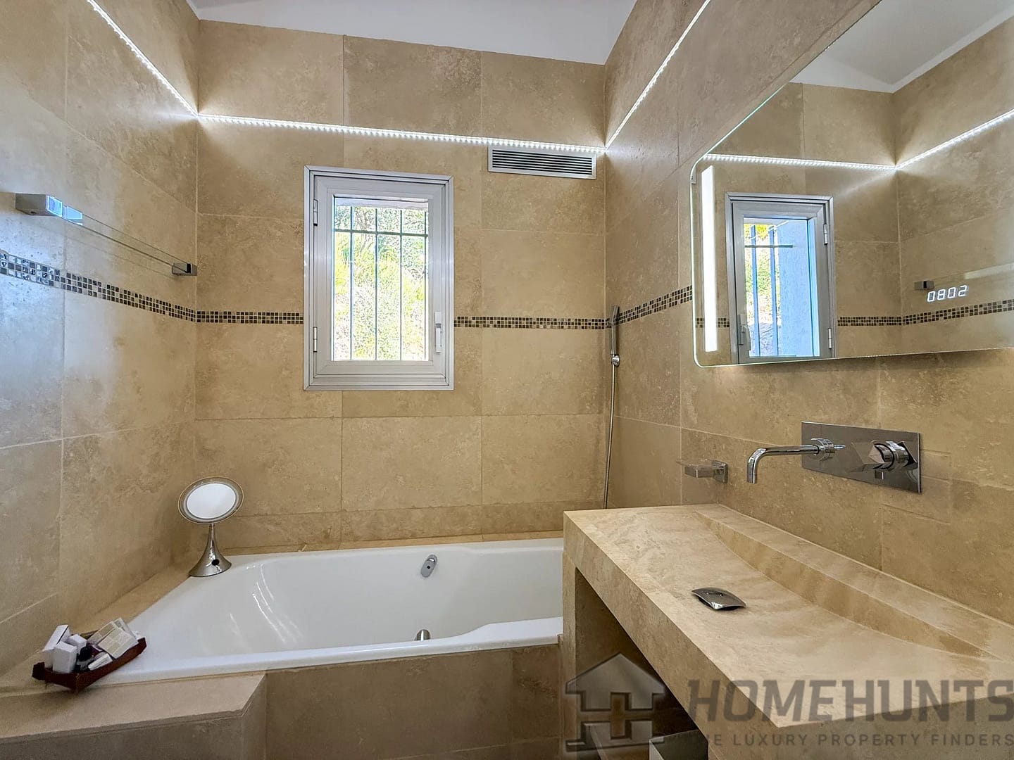 property_HH-15966990-24