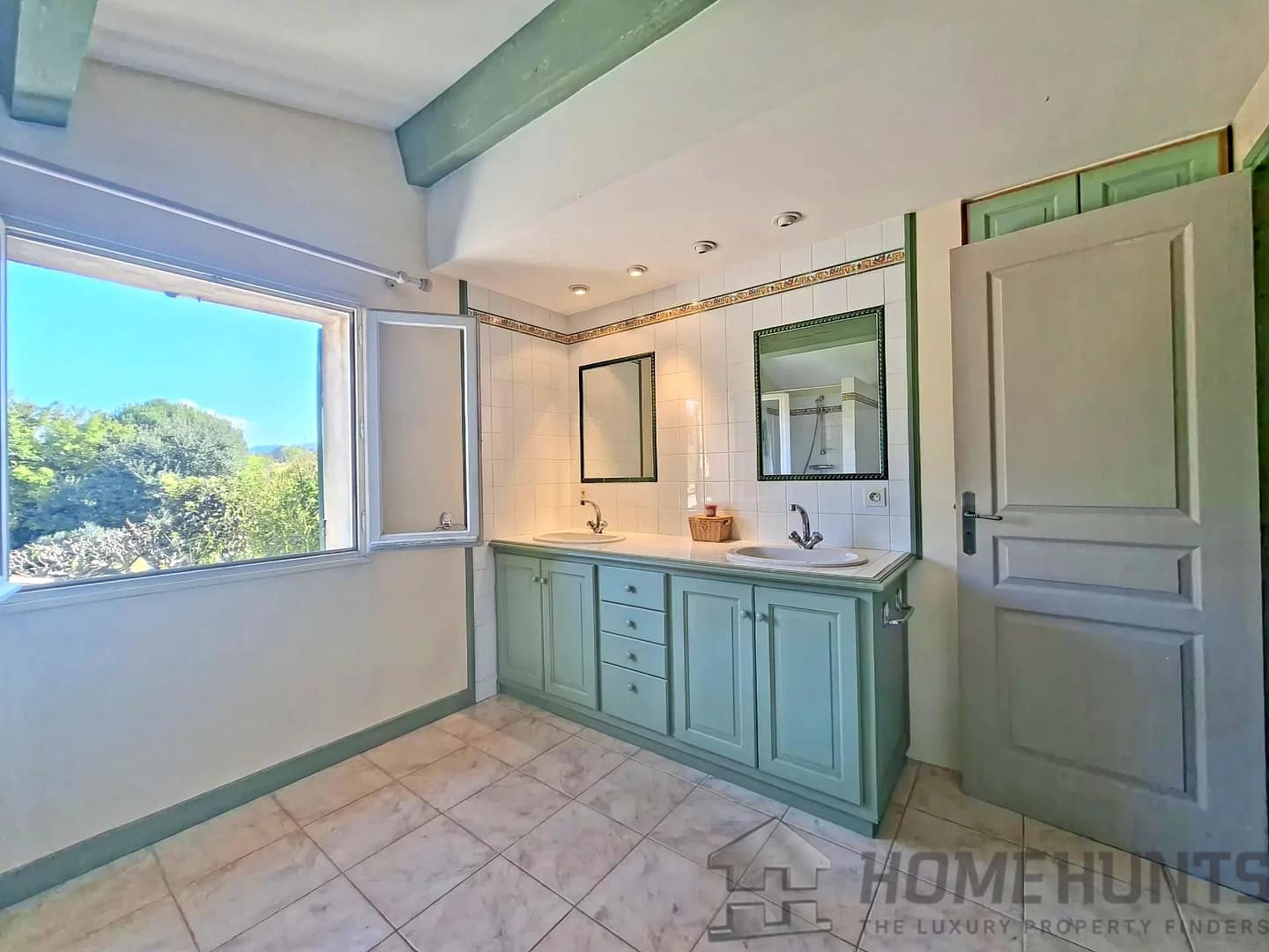 property_HH-15970574-21