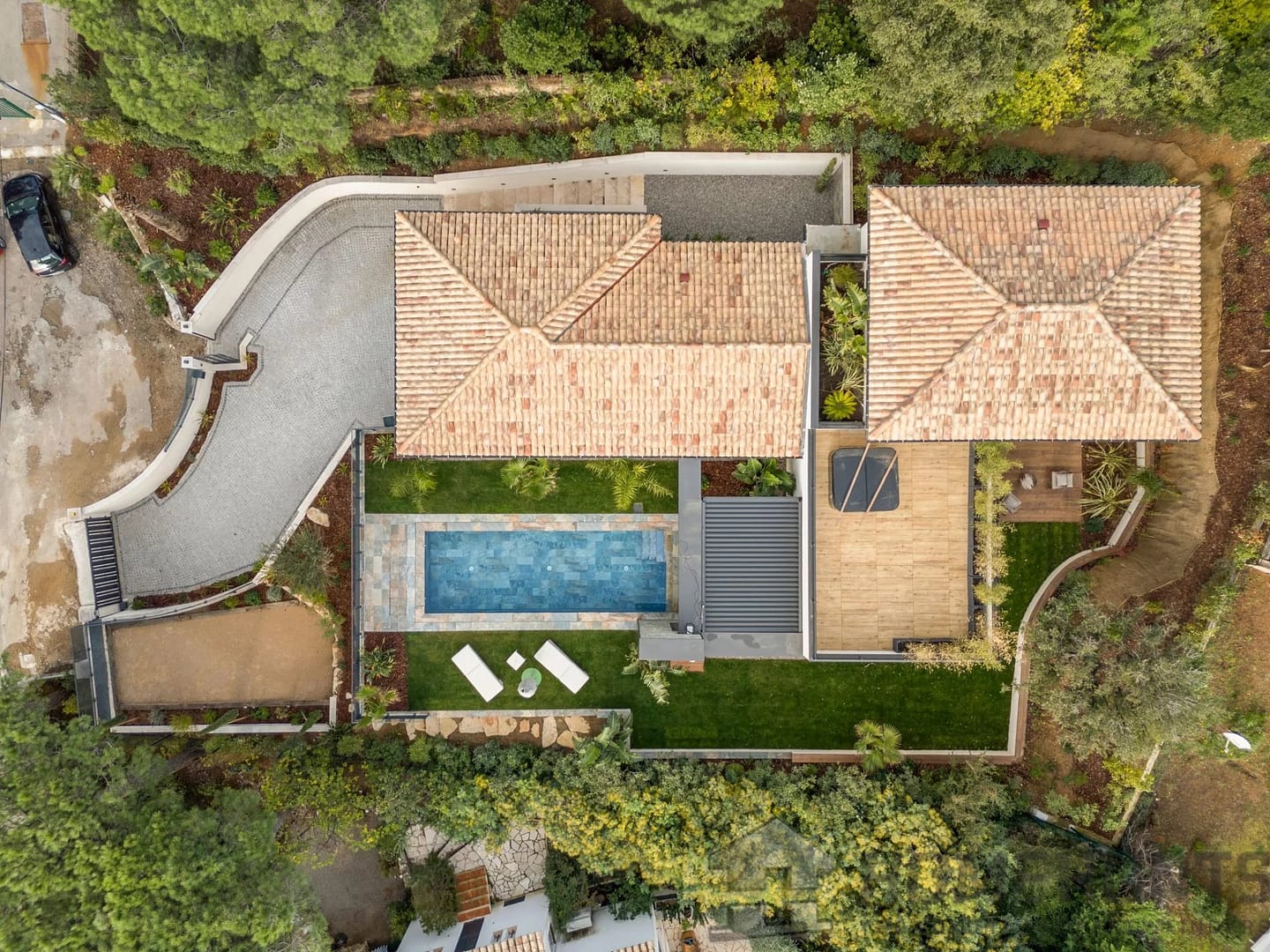 property_HH-15970333-10