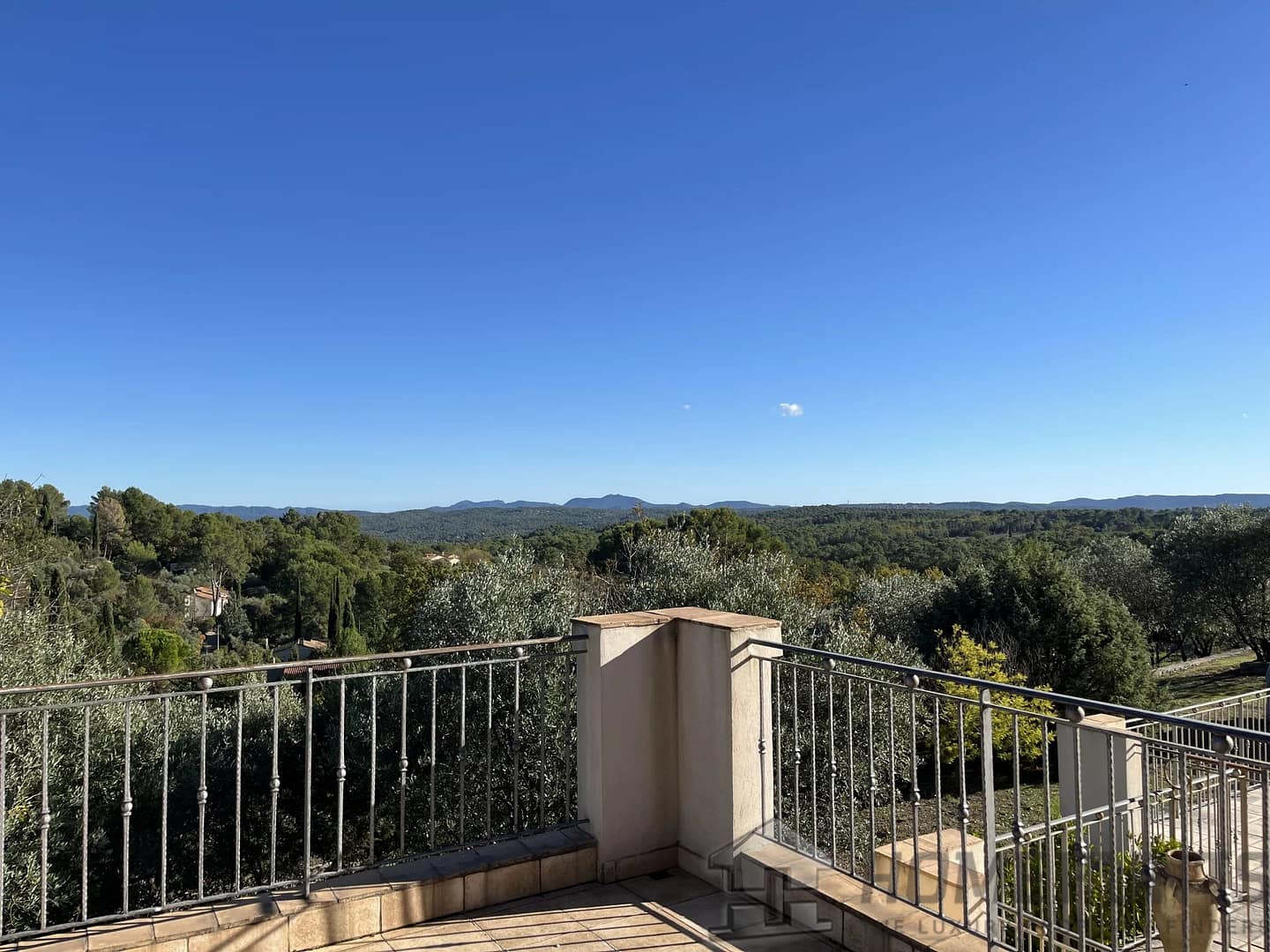 property_HH-15980027-23