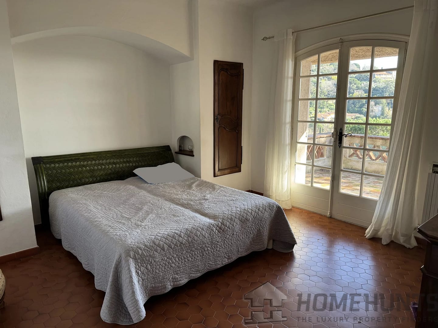 property_HH-15980786-9