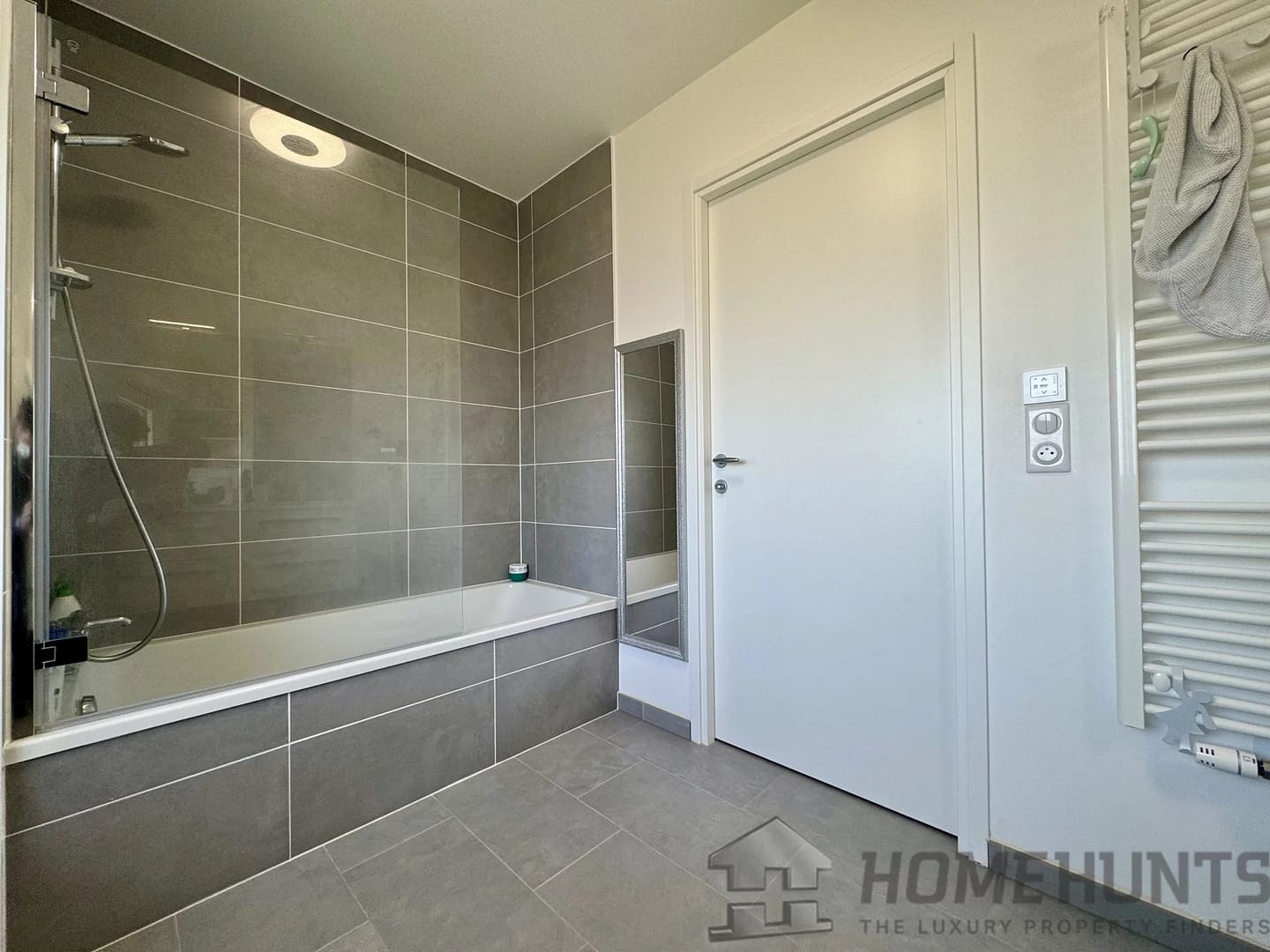 property_HH-15980816-9