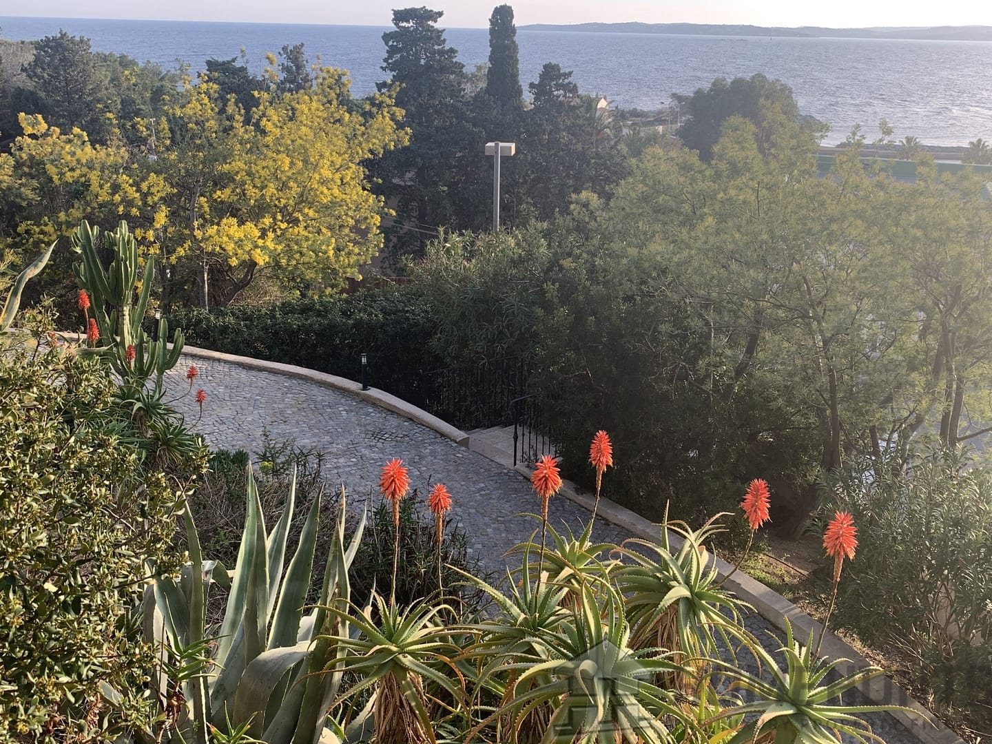 property_HH-15986992-16