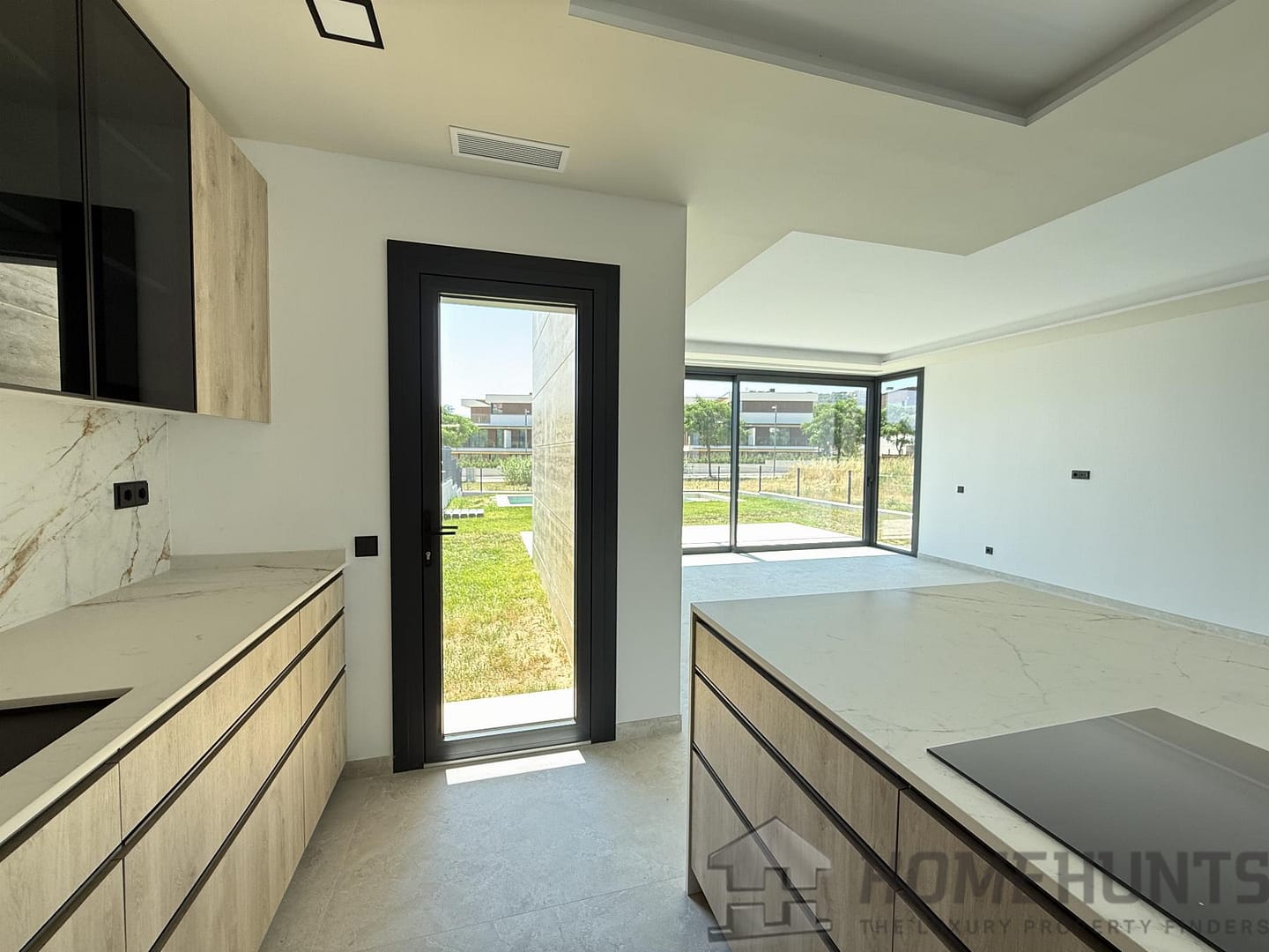 property_HH-16023044-12