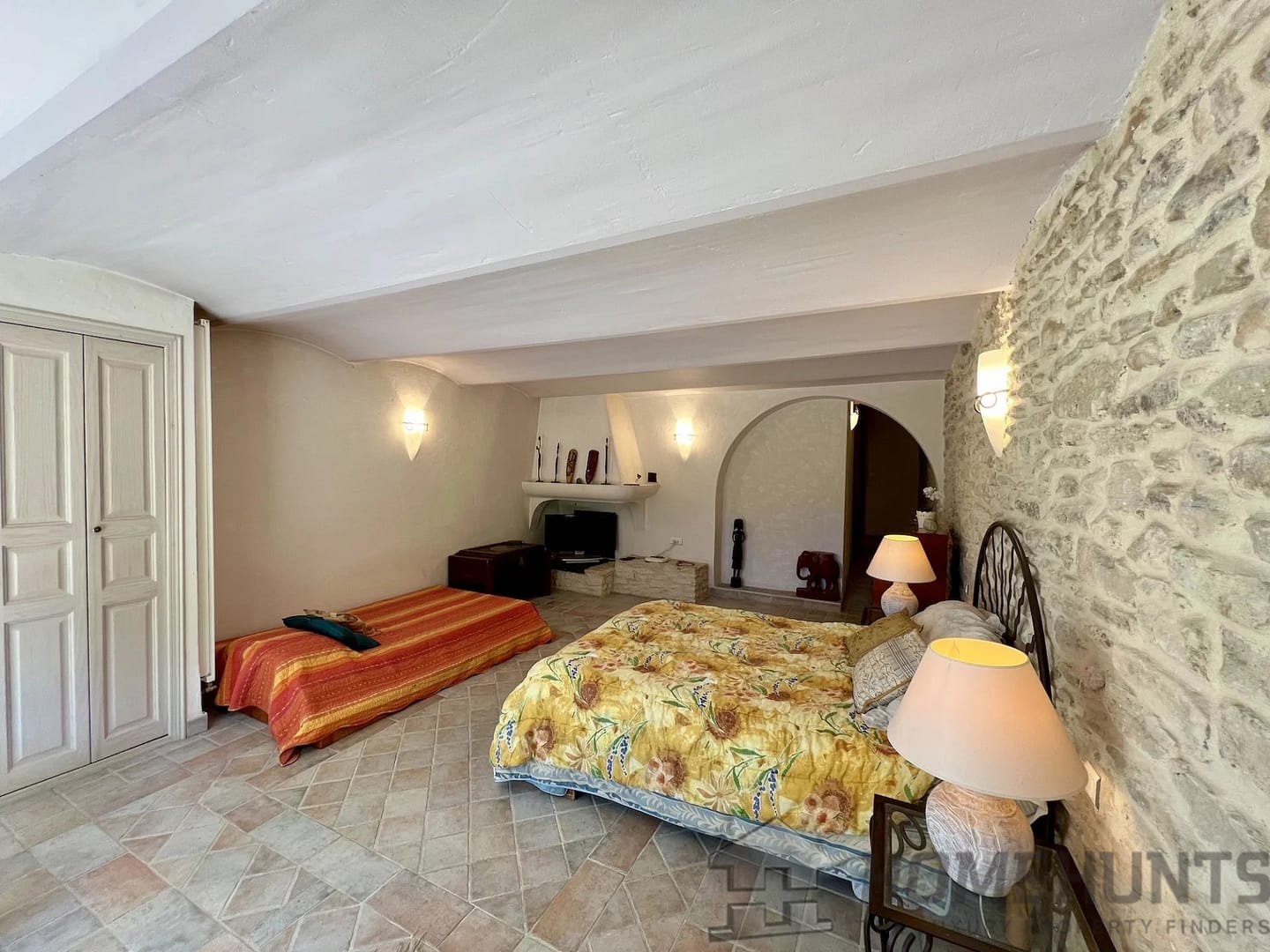 property_HH-15357986-24