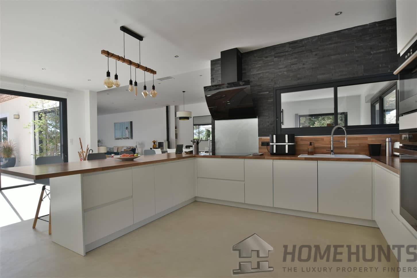 property_HH-15911050-21