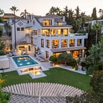 6 Bedroom Villa/House in Nueva Andalucía 9