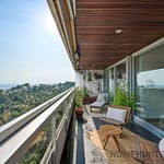 2 Bedroom Apartment in Marseille 3