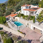 3 Bedroom Villa/House in Aspremont 6