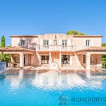 5 Bedroom Villa/House in Biot 2