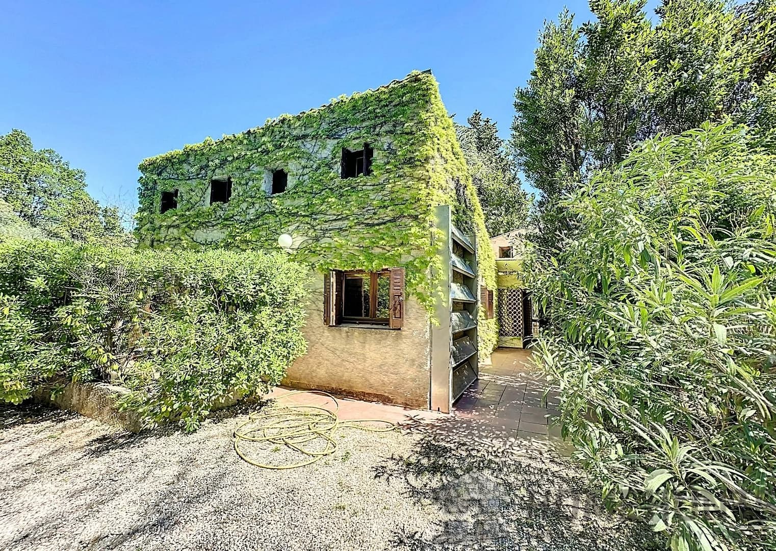 property_HH-15915282-11