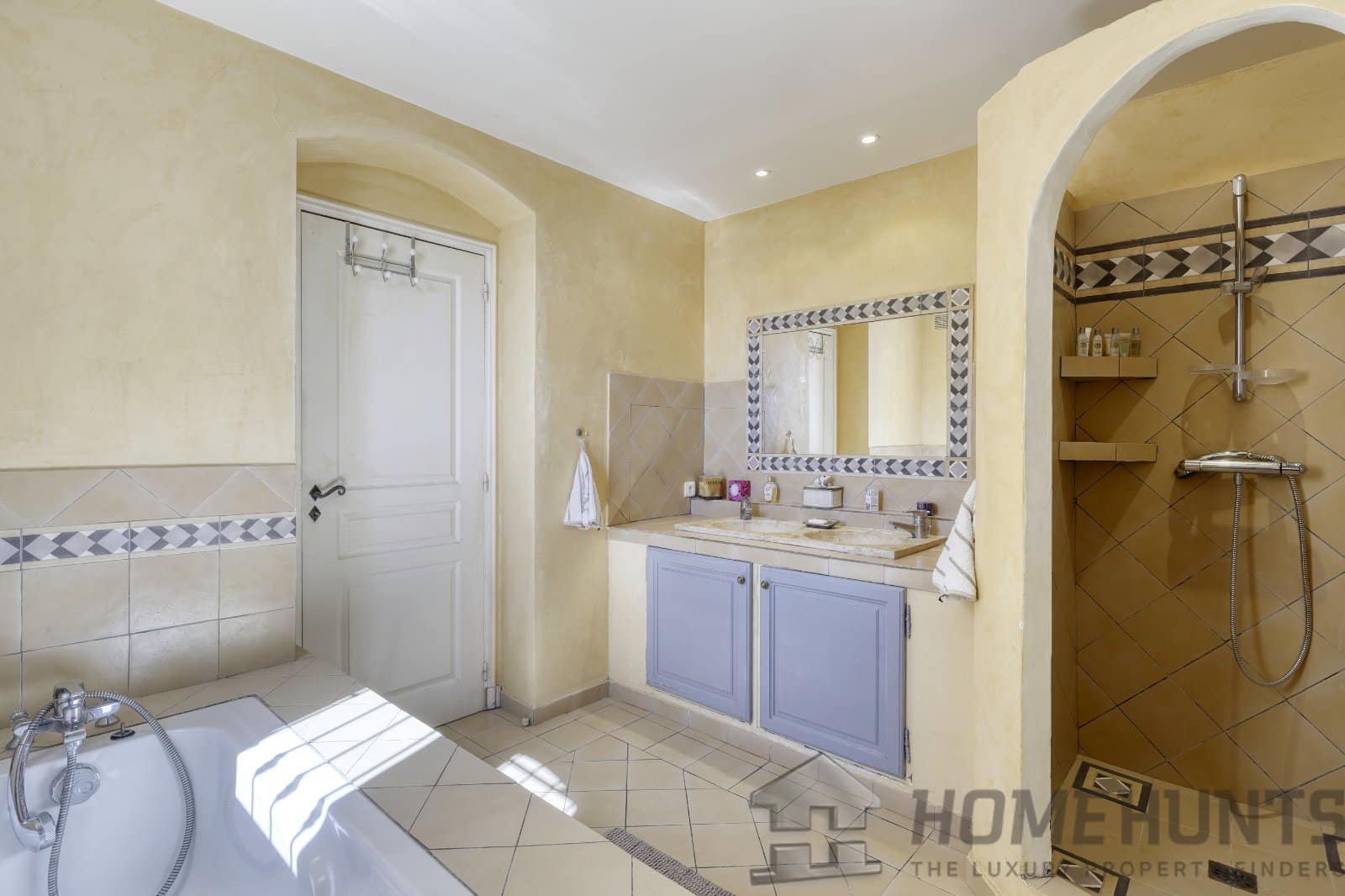 property_HH-13972899-11