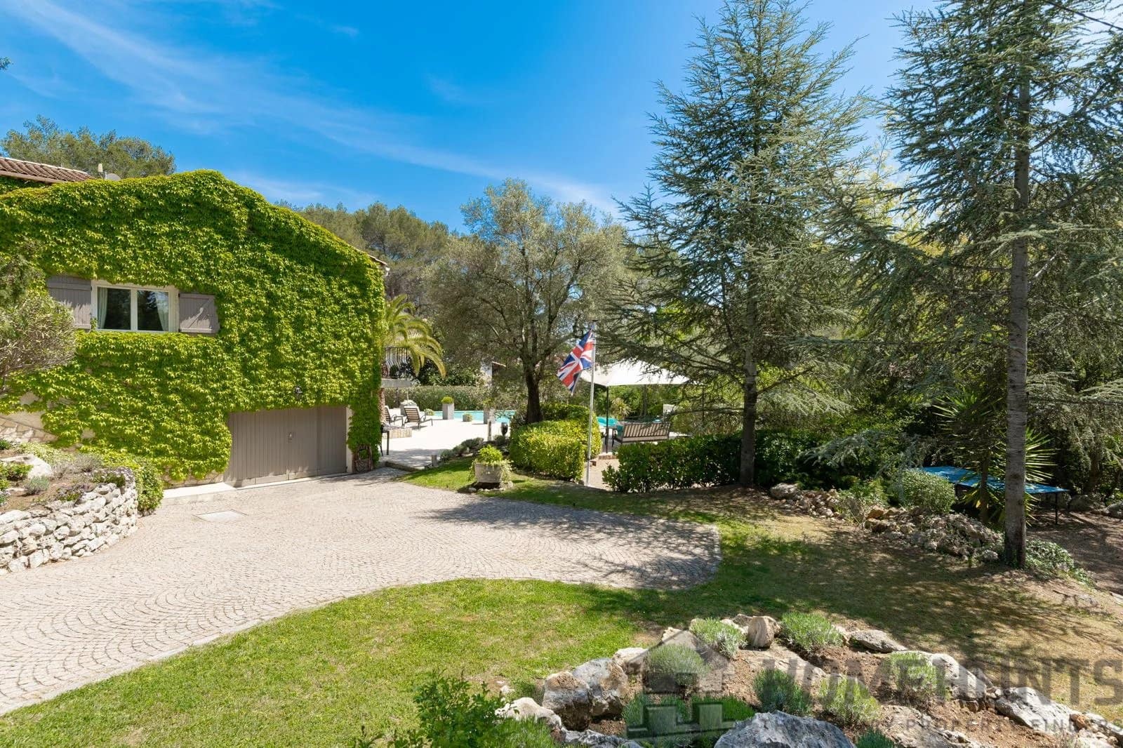 property_HH-15588916-4