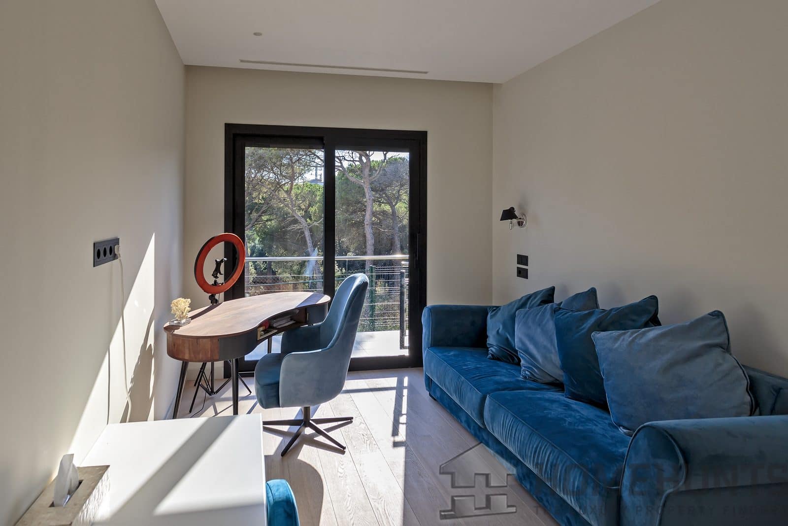 property_HH-14318162-18