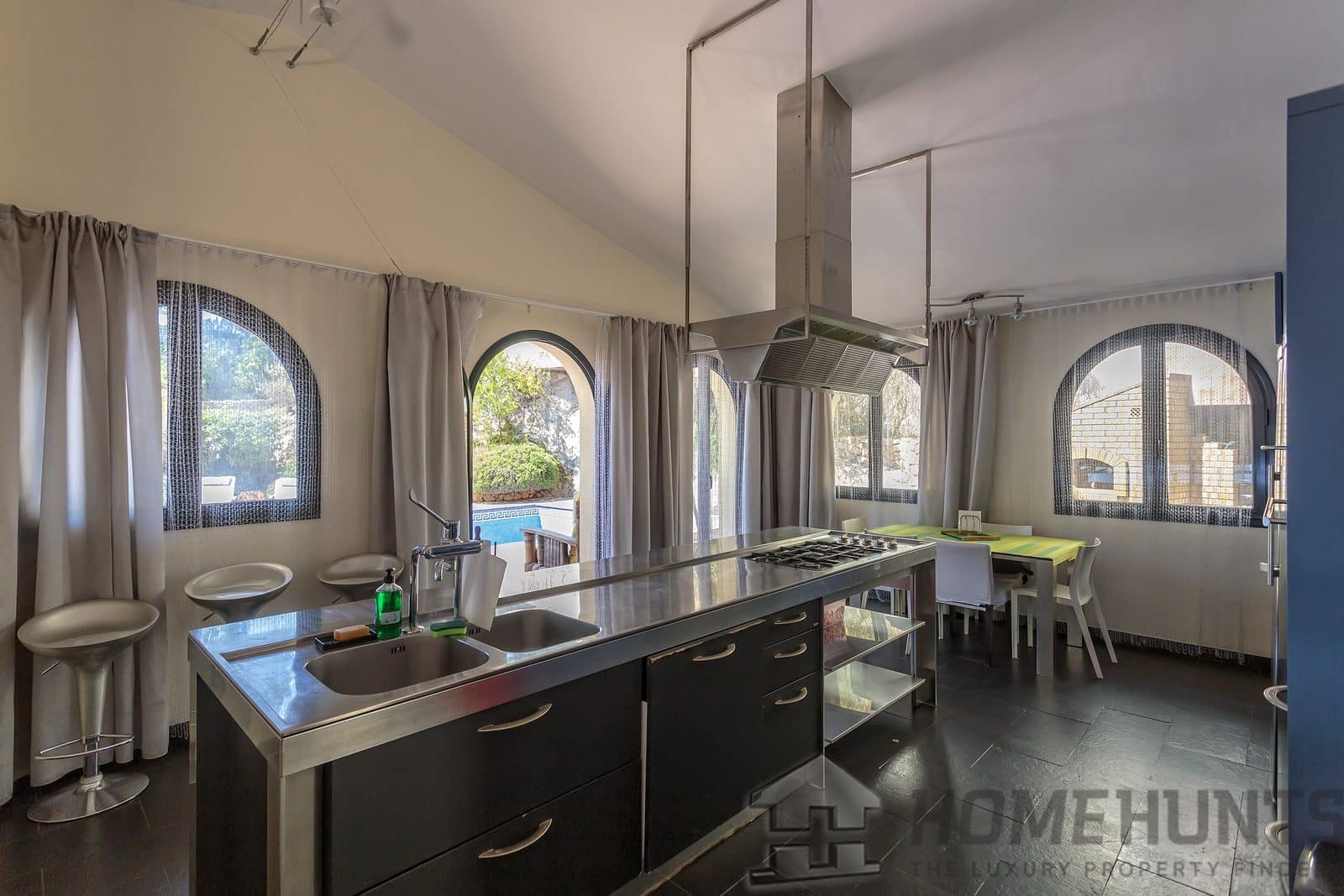 property_HH-14318234-12