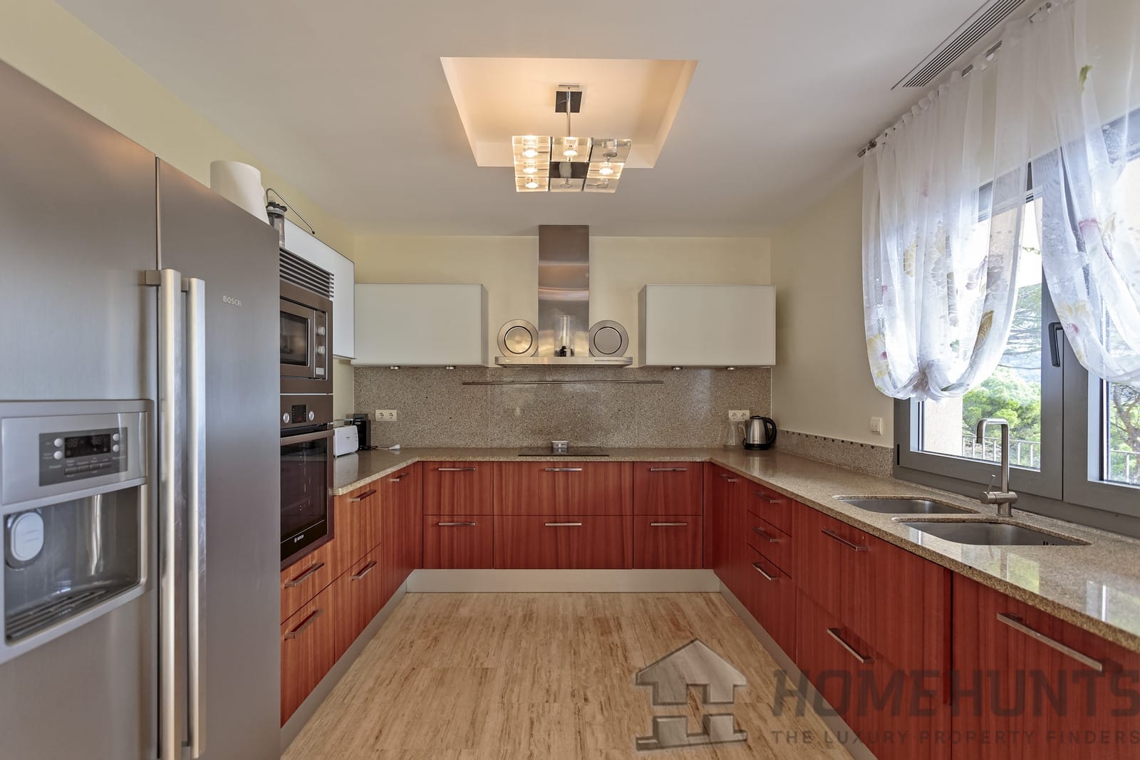 property_HH-14318272-11