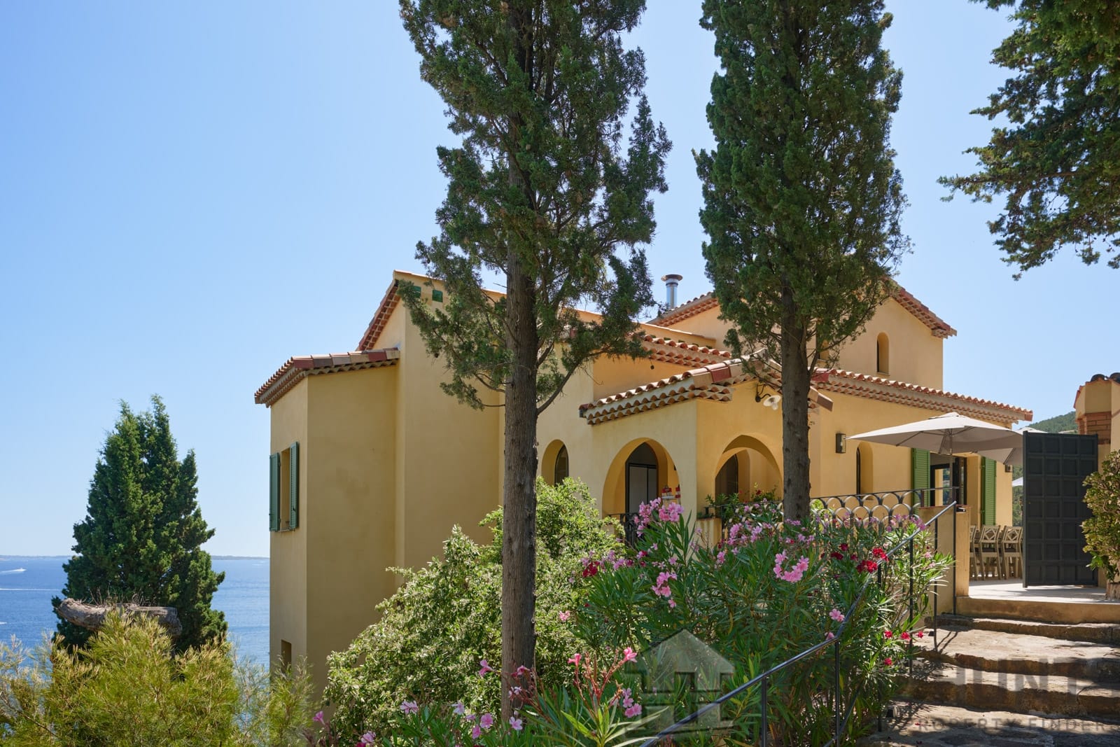 property_HH-15866442-27