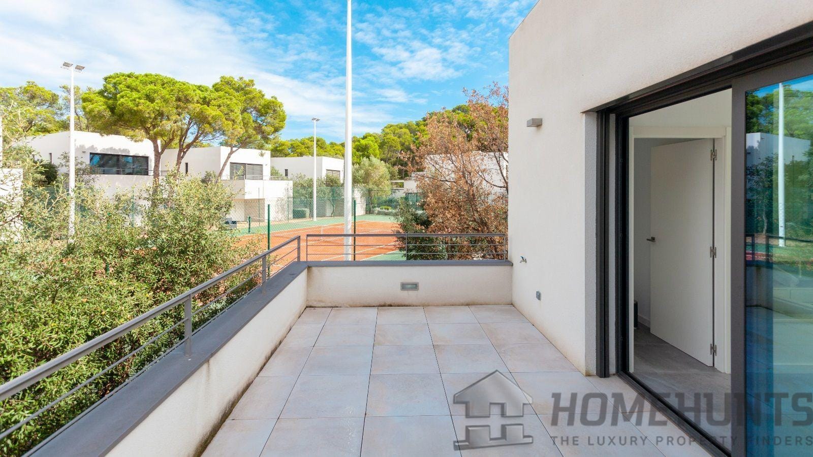 property_HH-15267438-12