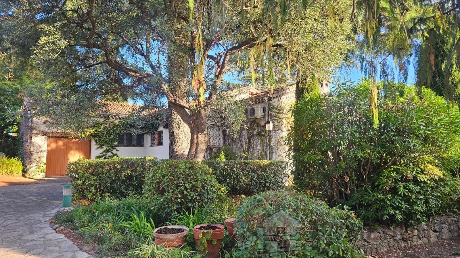 property_HH-15969477-10