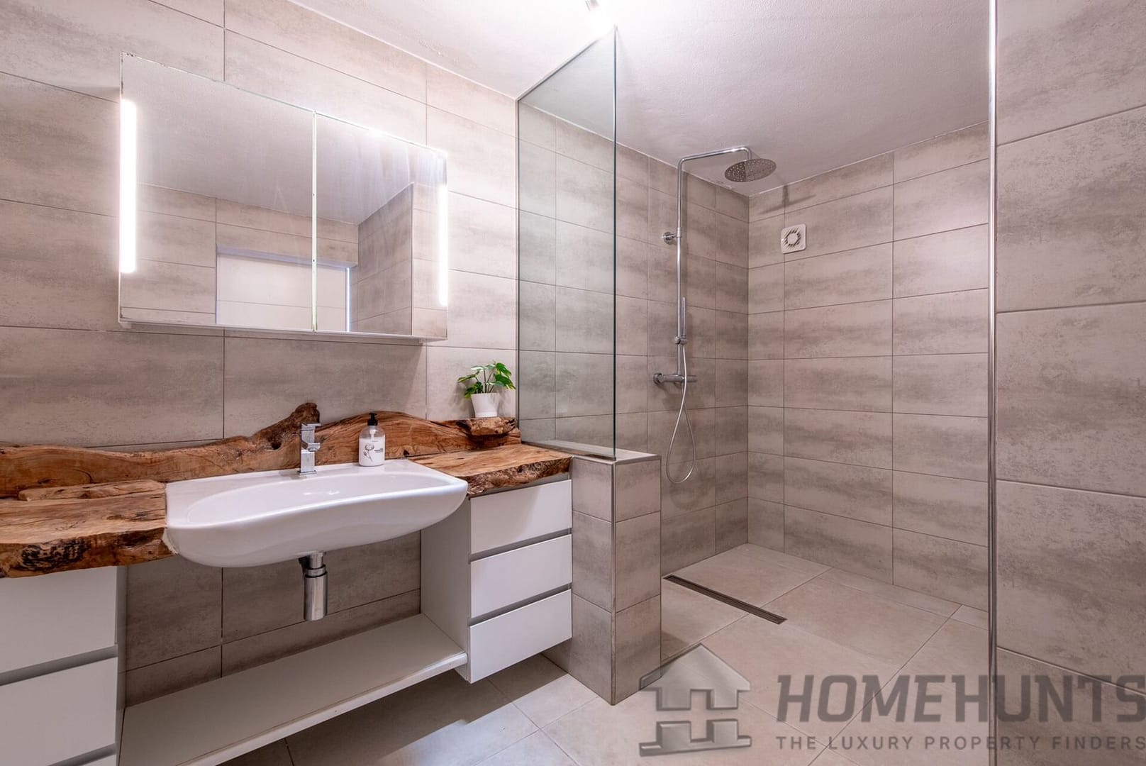 property_HH-15419573-11