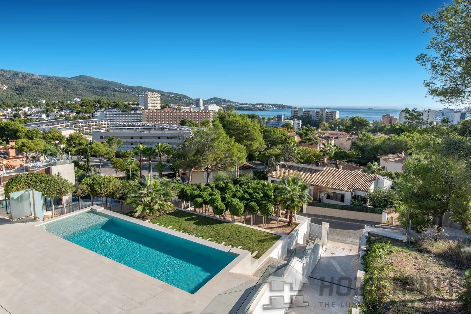 property_HH-15973925-30