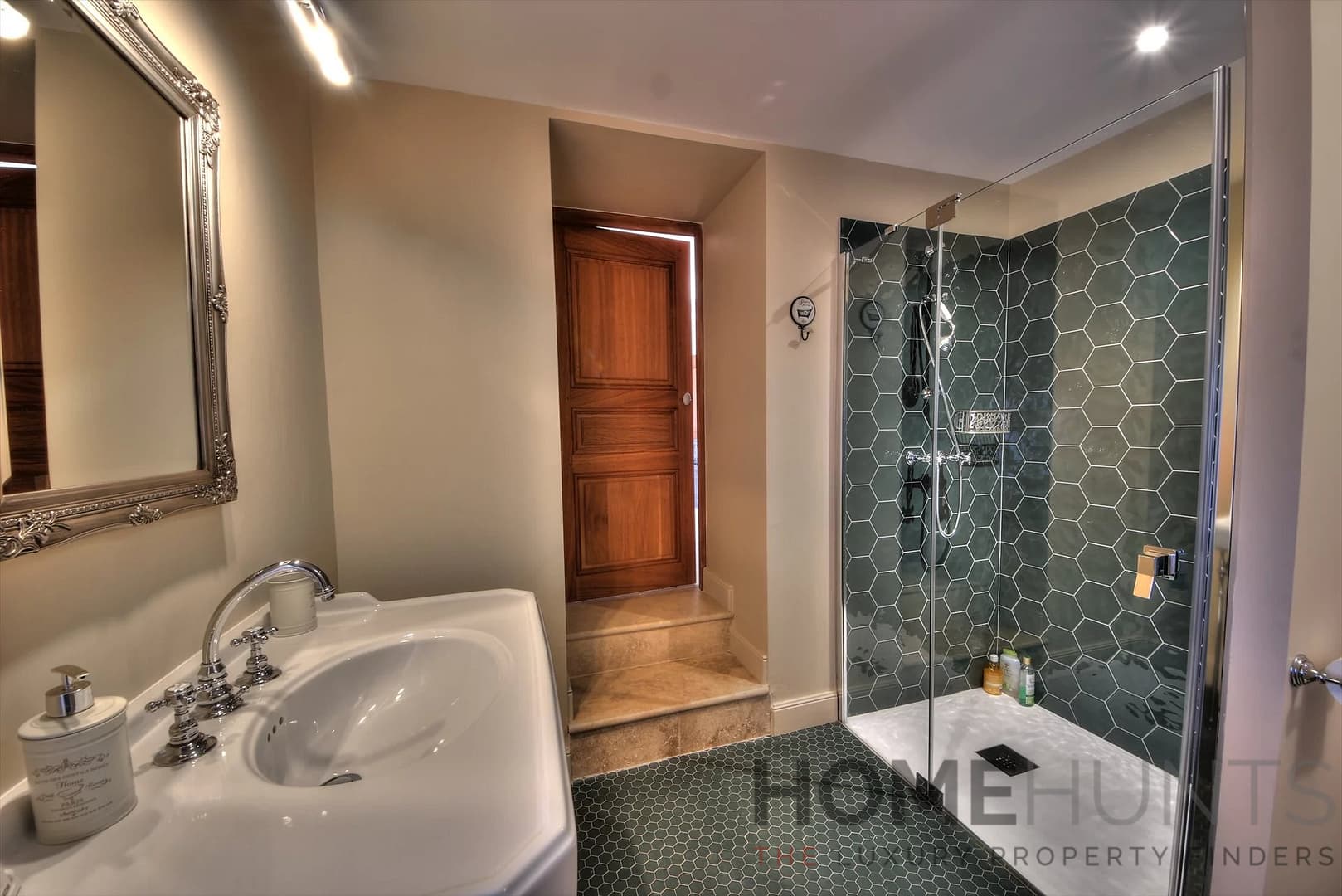 property_HH-15062142-14