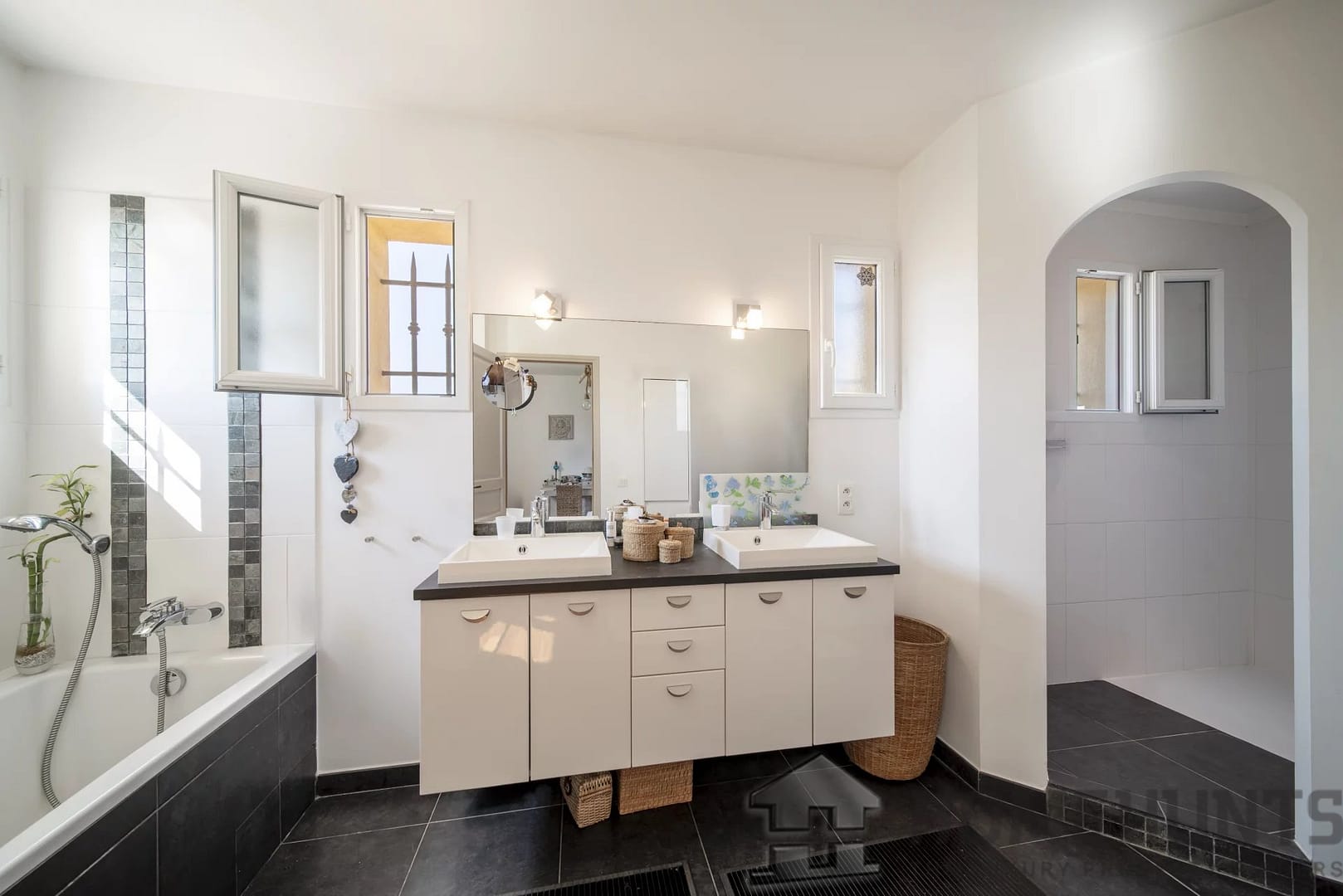 property_HH-15510031-12