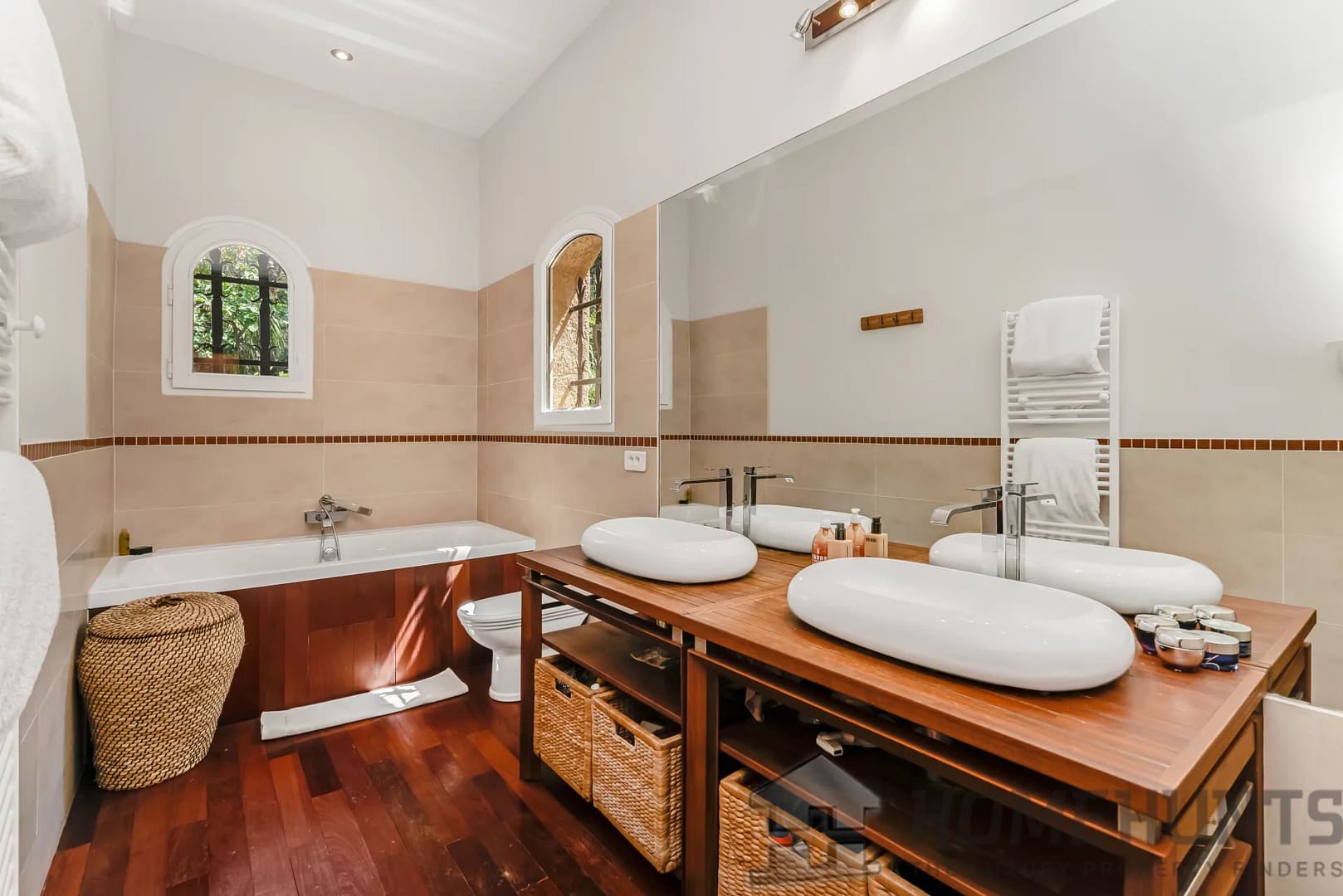 property_HH-15861817-23