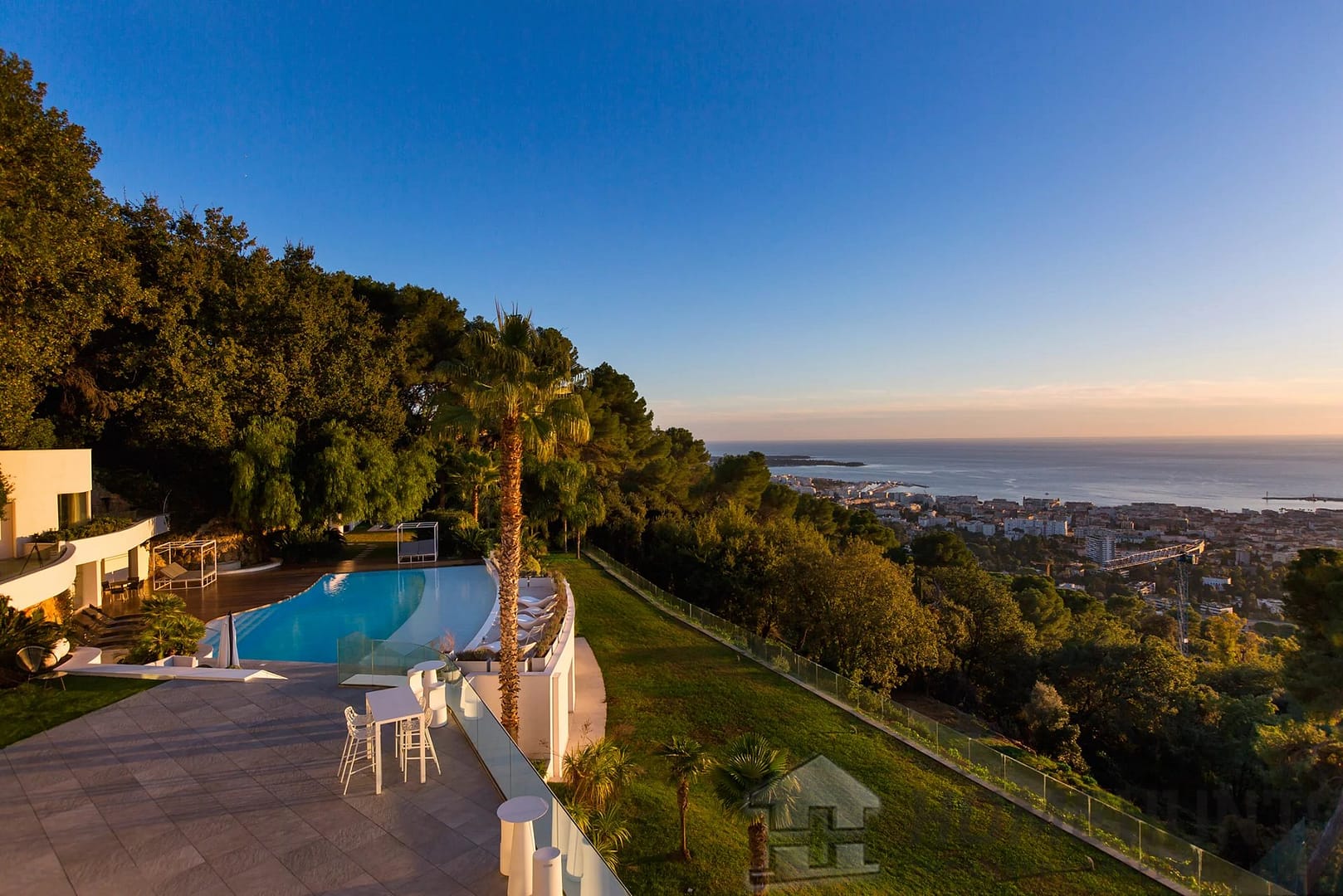 property_HH-15863990-9