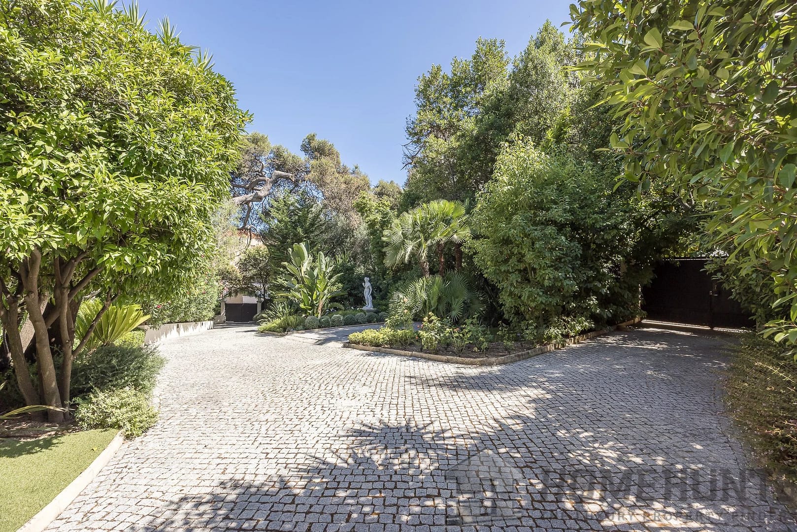 property_HH-15864390-18