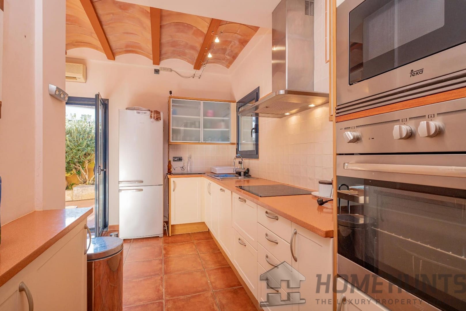 property_HH-15892420-14