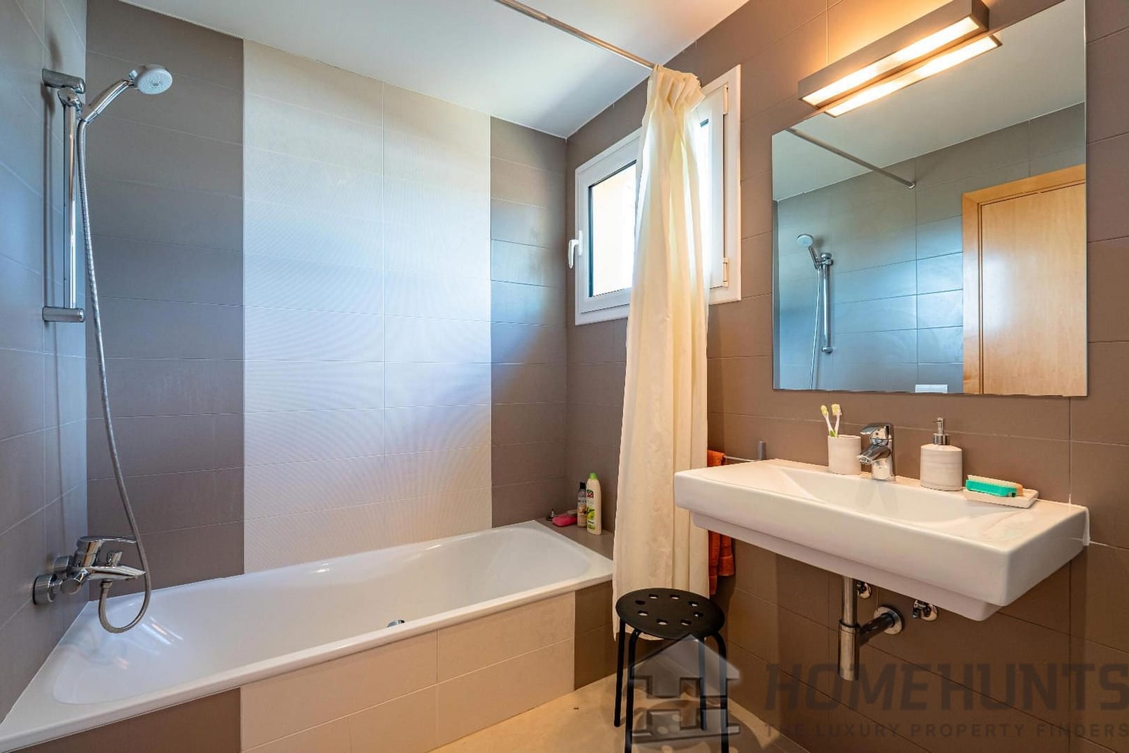 property_HH-15892436-22