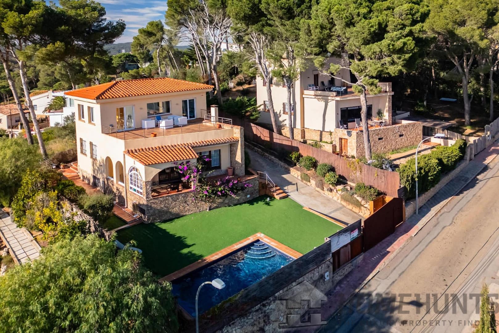 property_HH-15892436-7