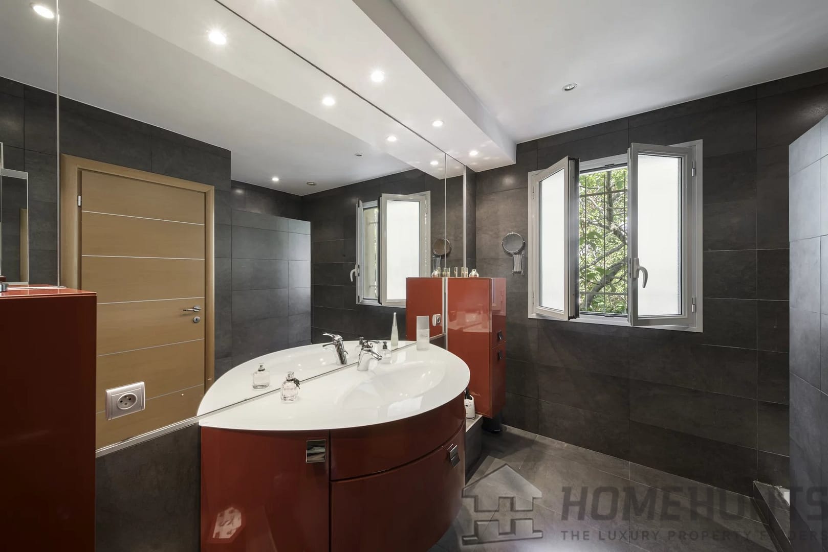 property_HH-15903779-10