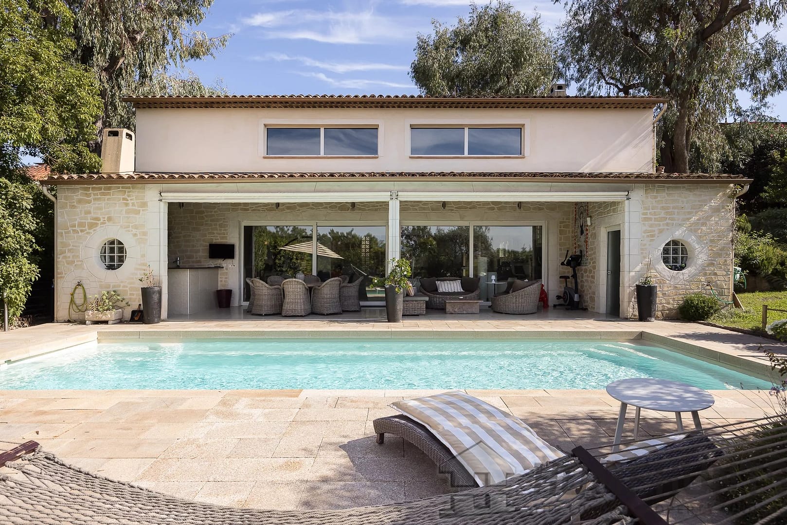 property_HH-15527780-8