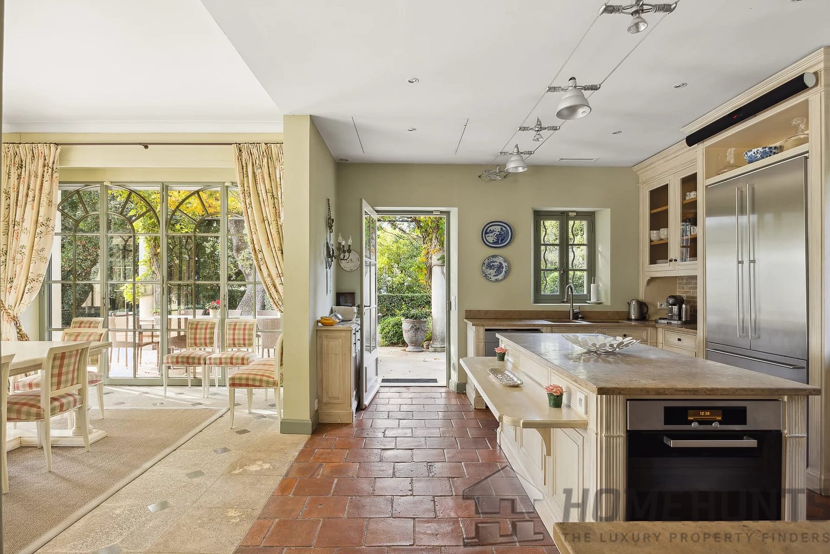 property_HH-15193944-9