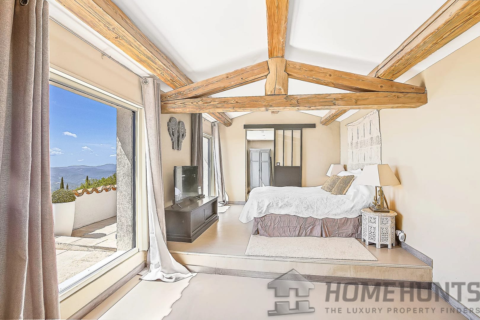 property_HH-15049645-24