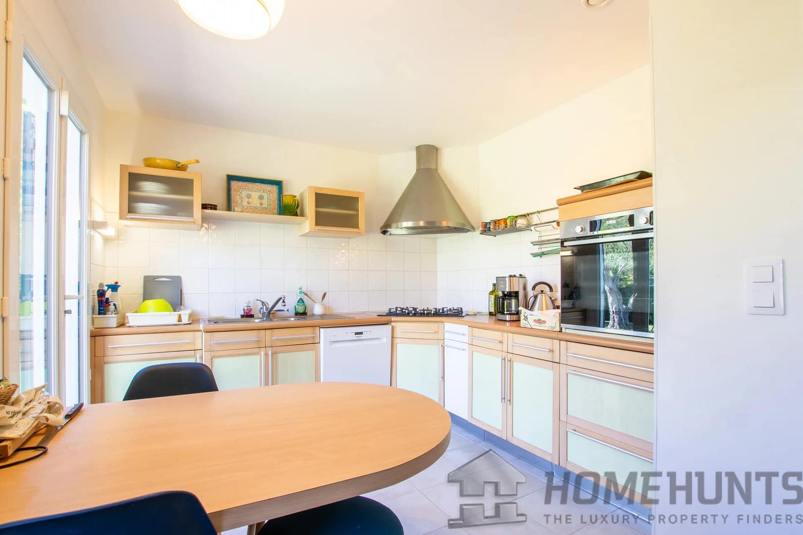 property_HH-15082810-10