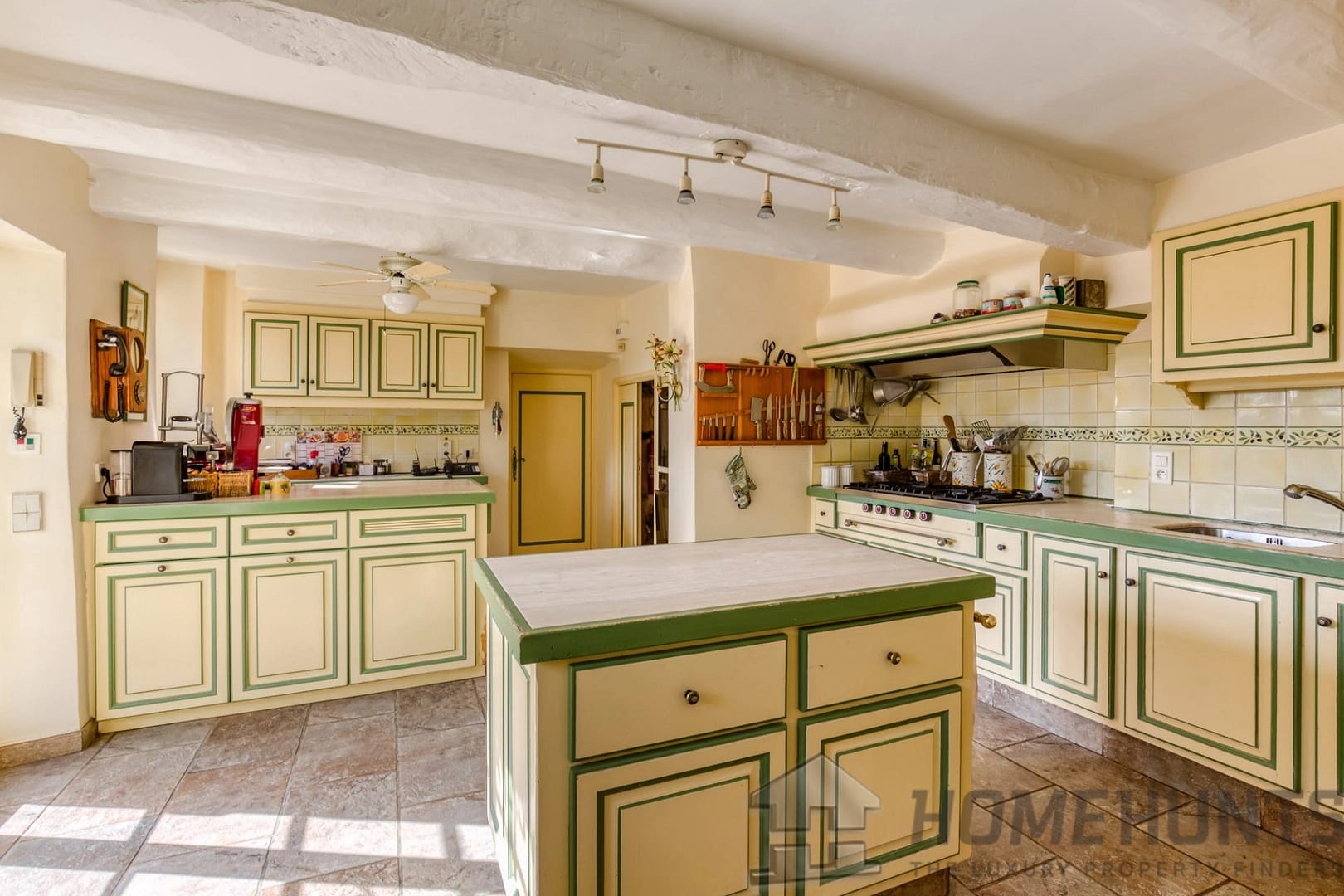 property_HH-15132408-17