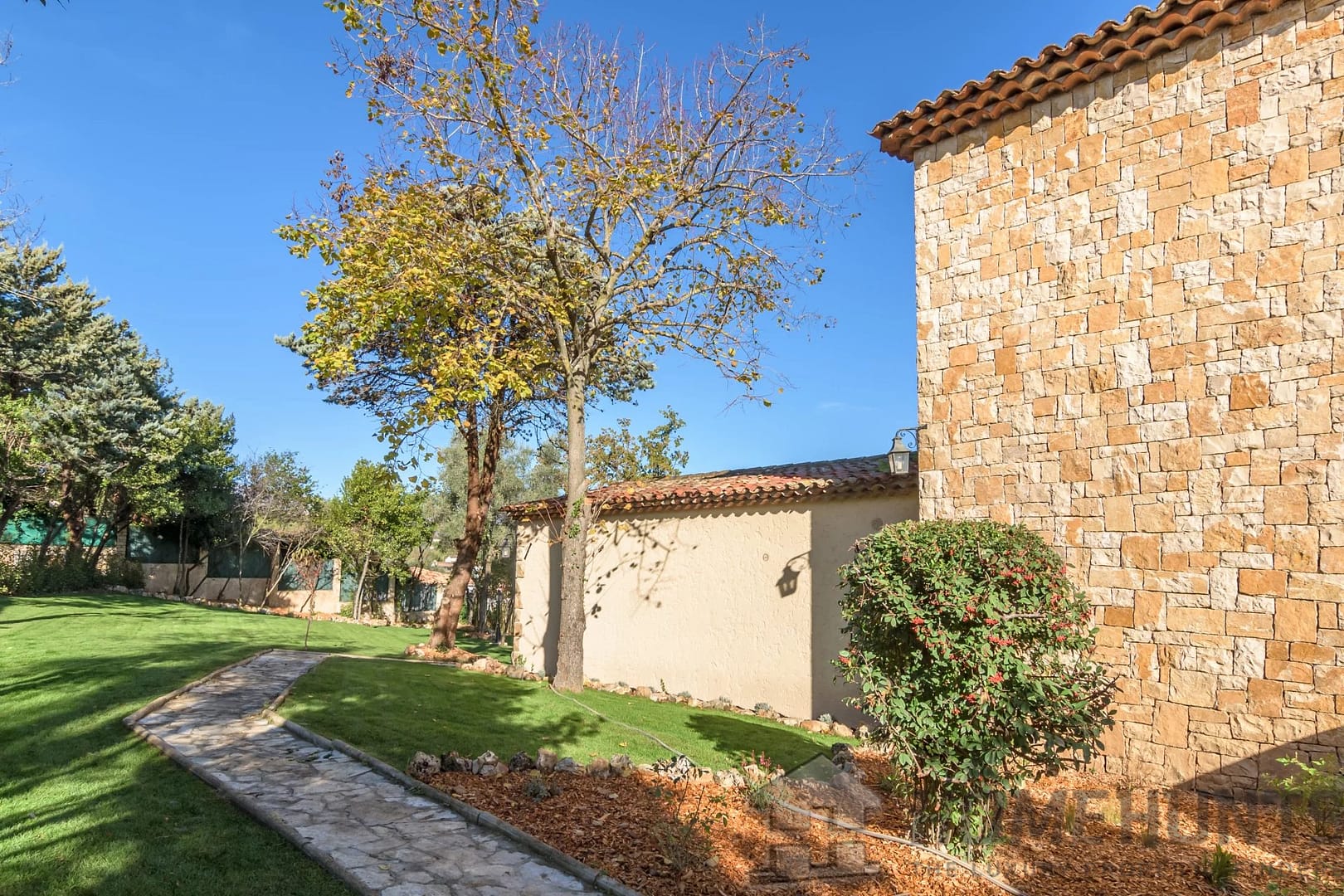 property_HH-15210546-13