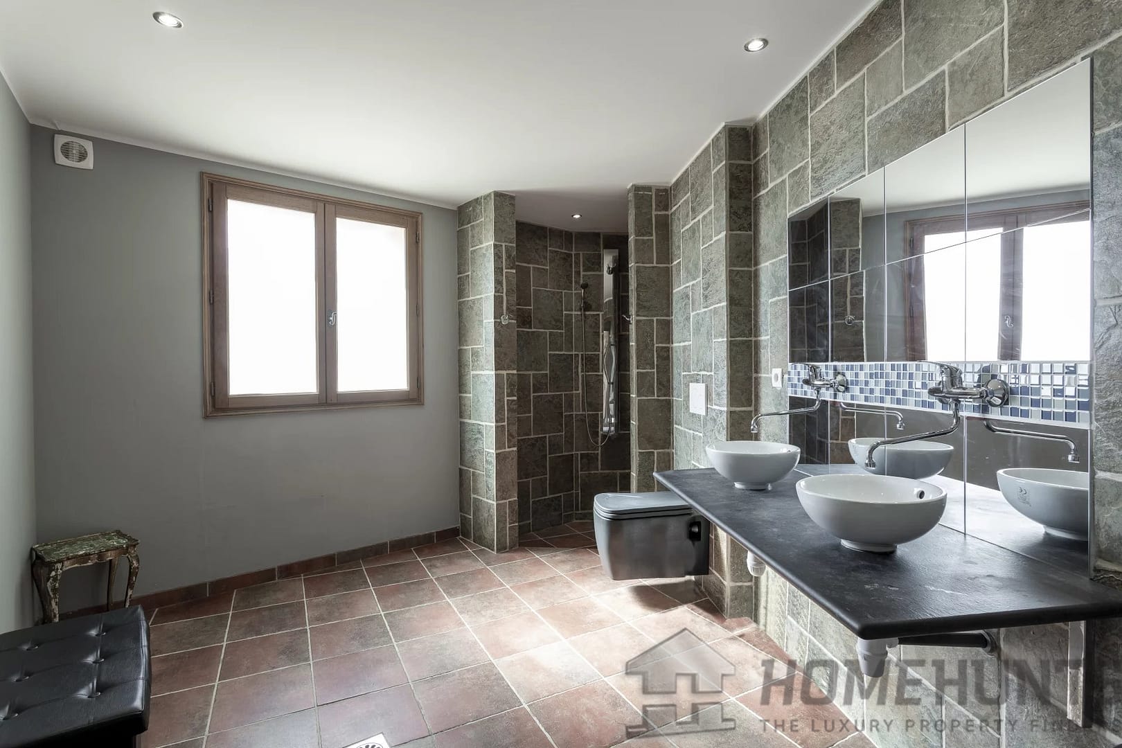 property_HH-15437199-12