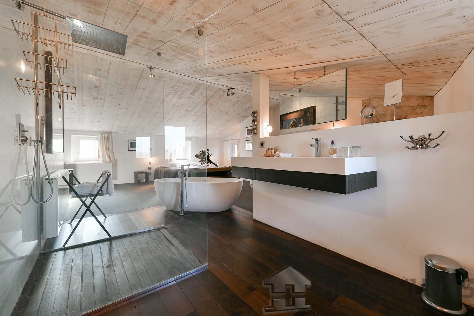 property_HH-15439932-10