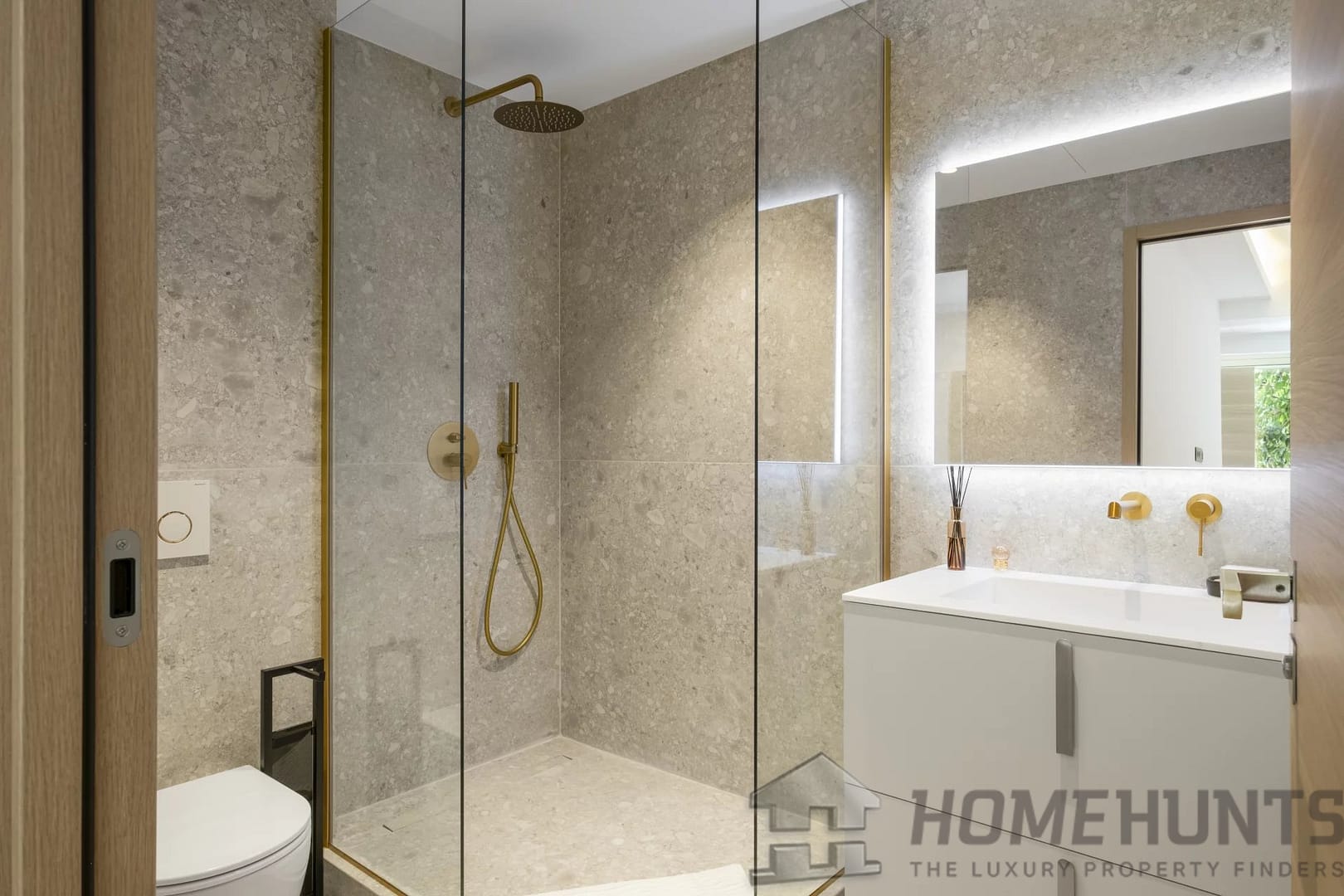 property_HH-15494876-12