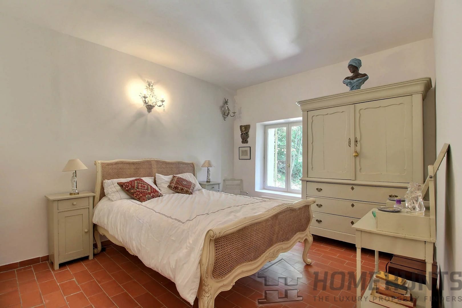 property_HH-15504175-10