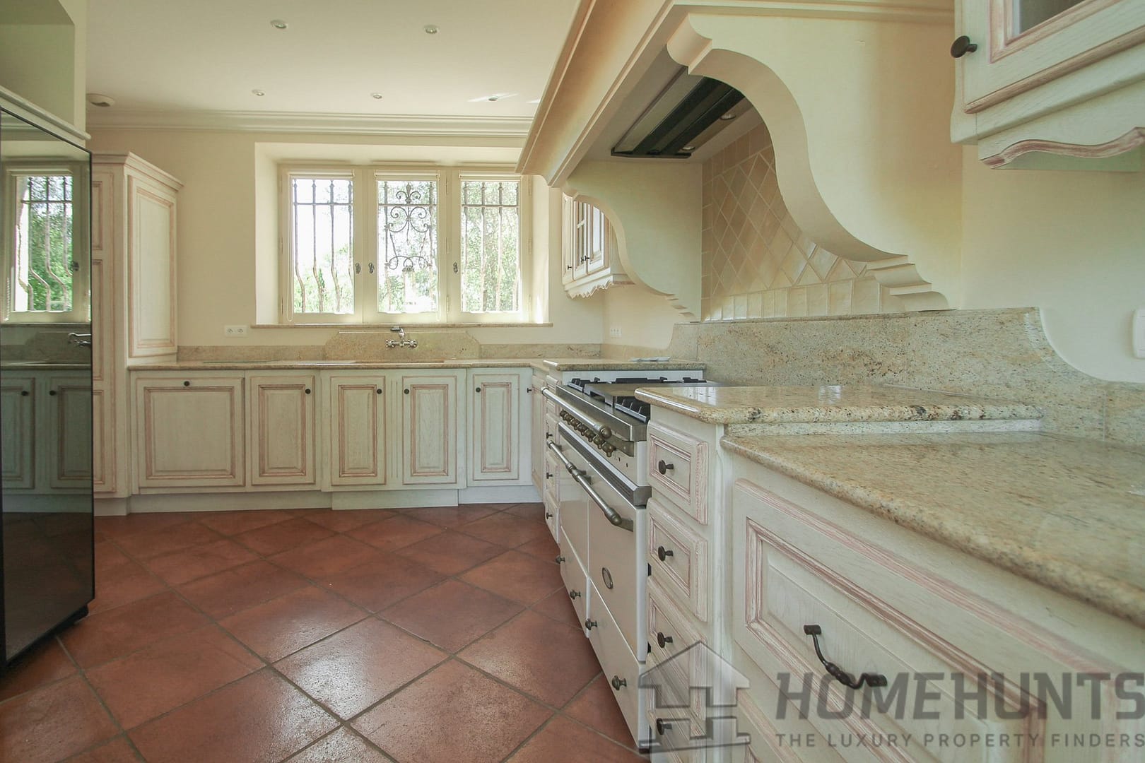 property_HH-15586744-10