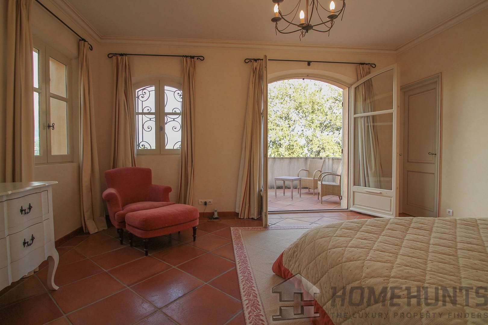 property_HH-15586744-18