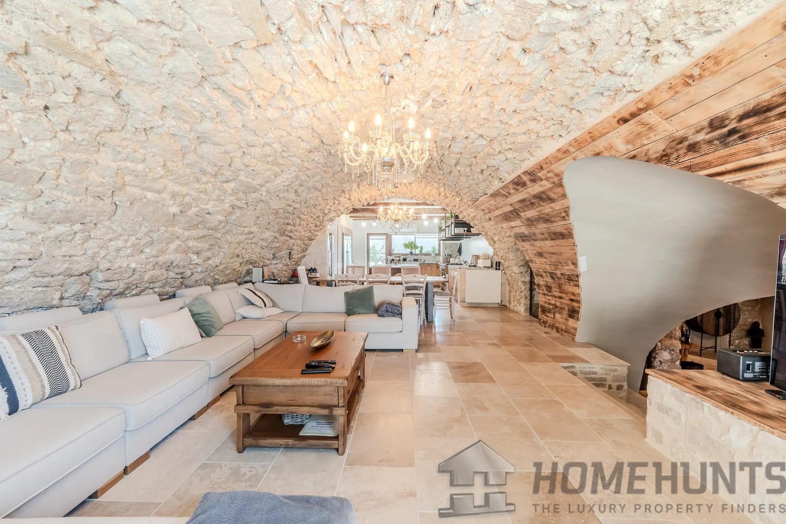 property_HH-15581947-8