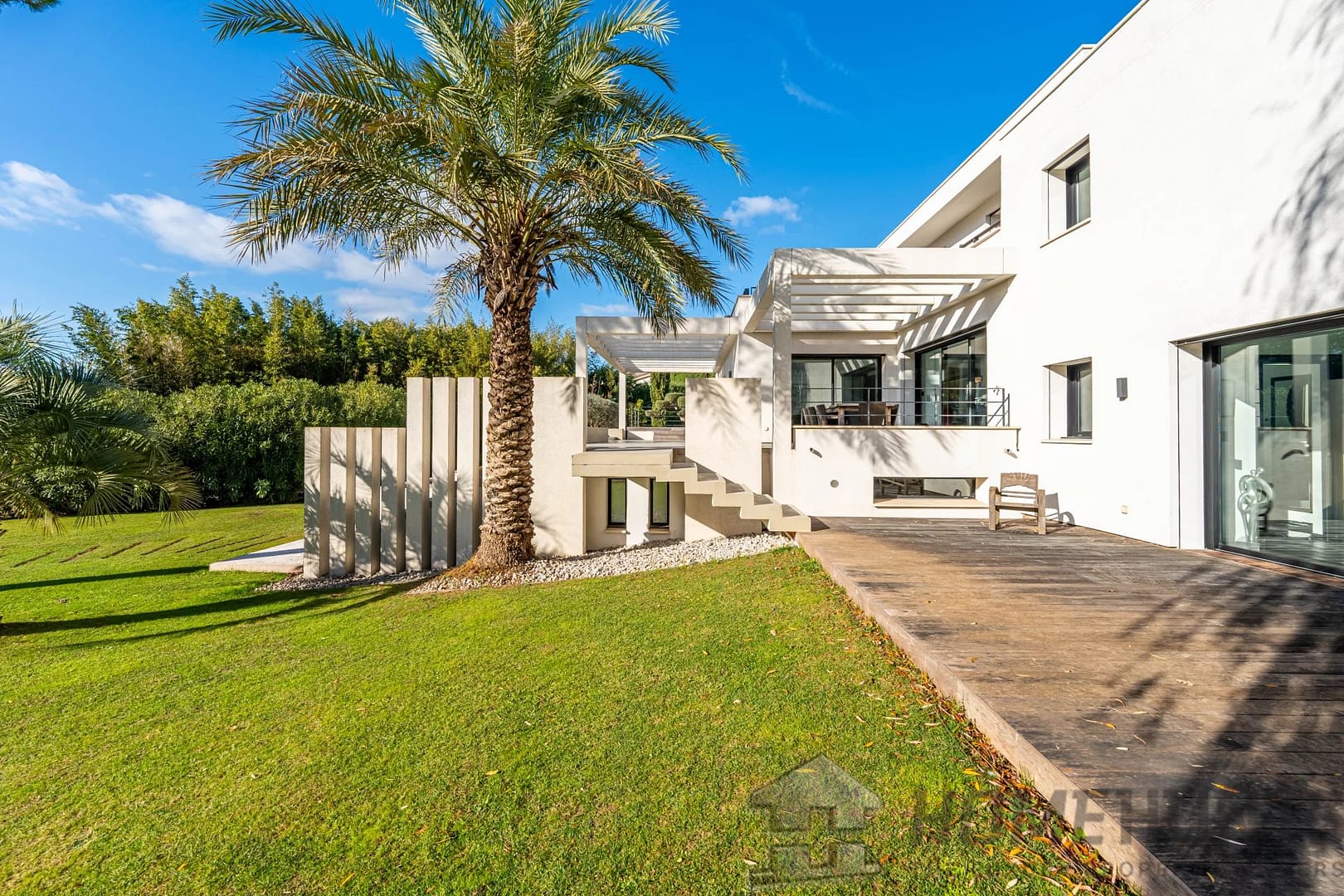 property_HH-15617775-8