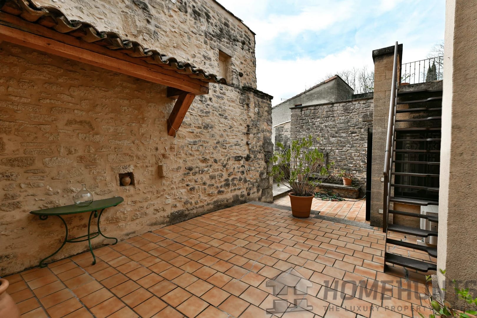 property_HH-15432598-11